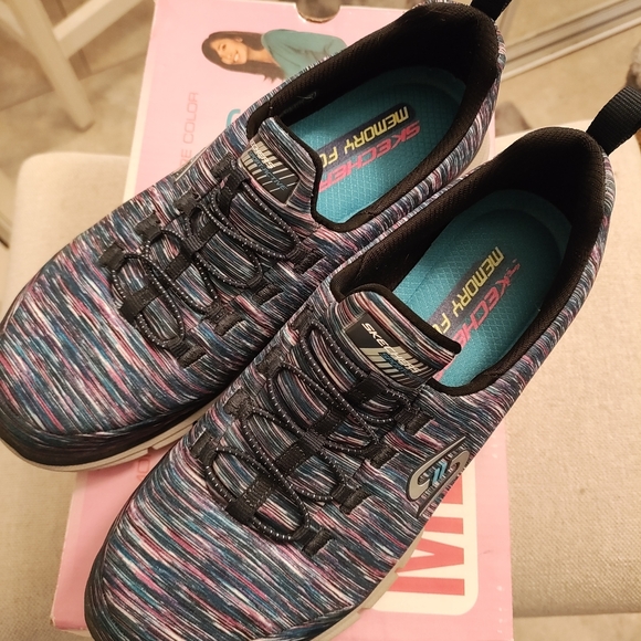Skechers Flex Slip On Shoes - Picture 5 of 5